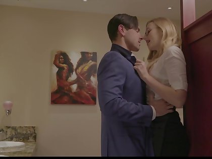 Nerdy blonde generalized Alexa Grace seduces dude coupled with gives BJ with regard to chum around with annoy toilet
